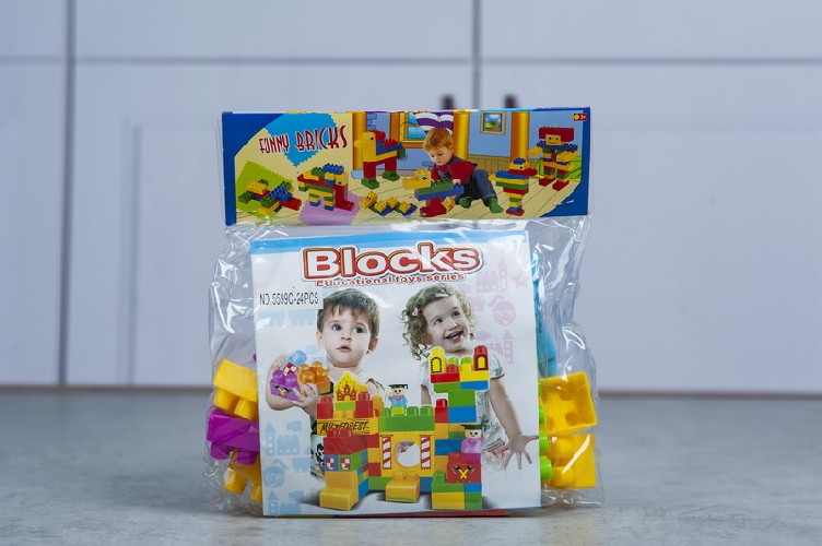 772937 BRICKS 24 PCS